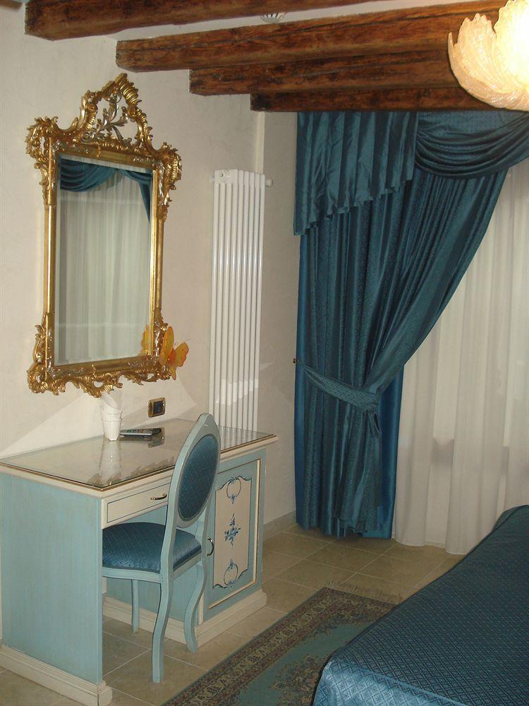 Hotel Vecellio Venice On The Lagoon الغرفة الصورة